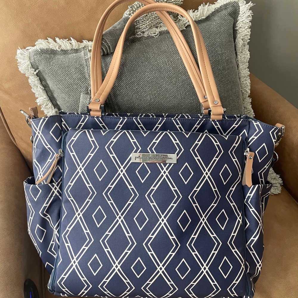 Petunia Pickle Bottom City Carryall - Glazed